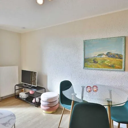 Apartment Am Gutshof Middelhagen